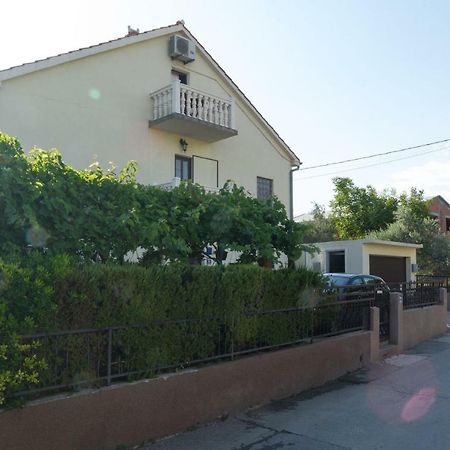 Apartments Corana Kaštela Kültér fotó