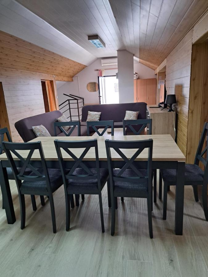 Apartments Corana Kaštela Kültér fotó